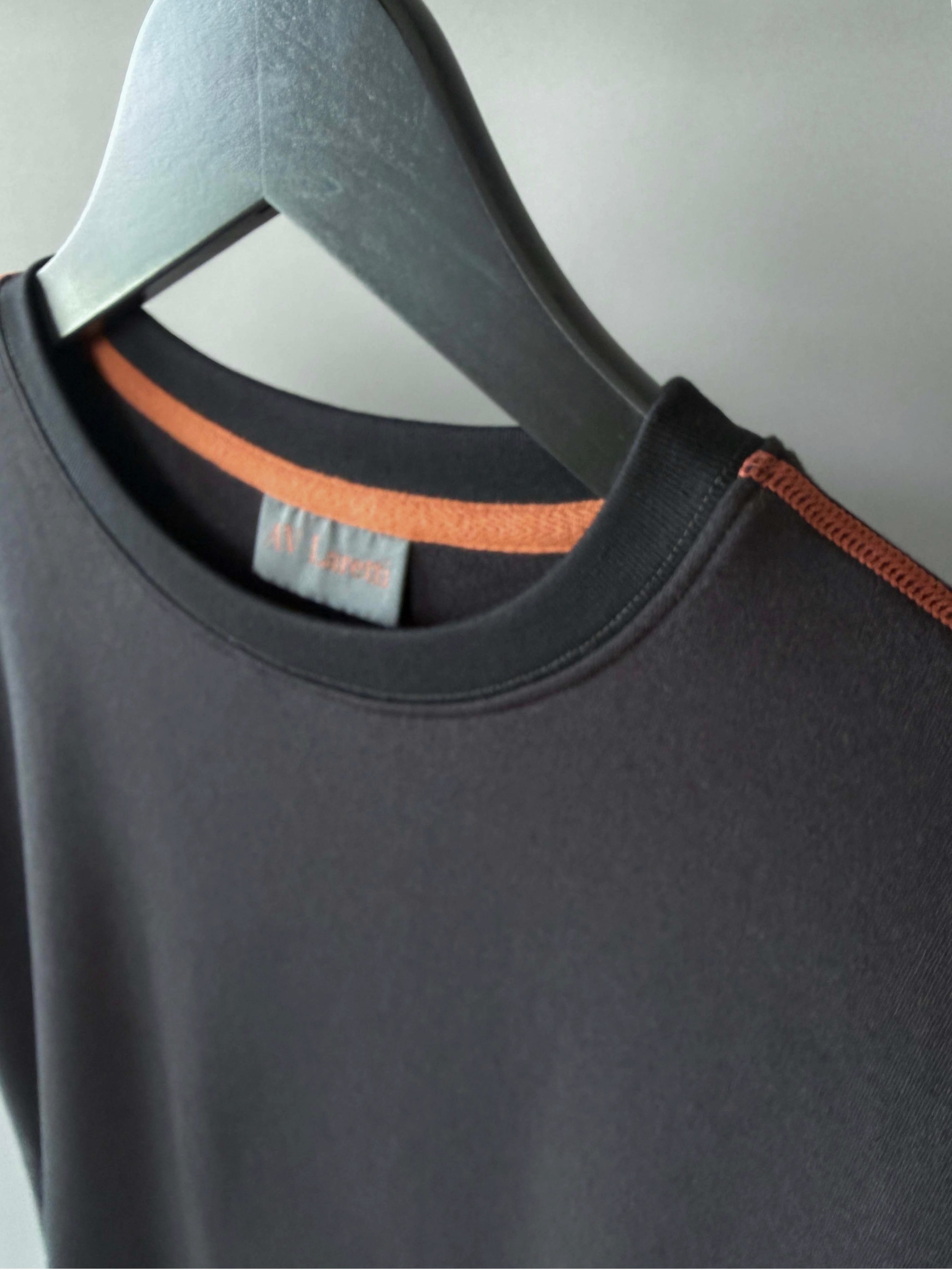 Black with saddle brown topstitching standard tee