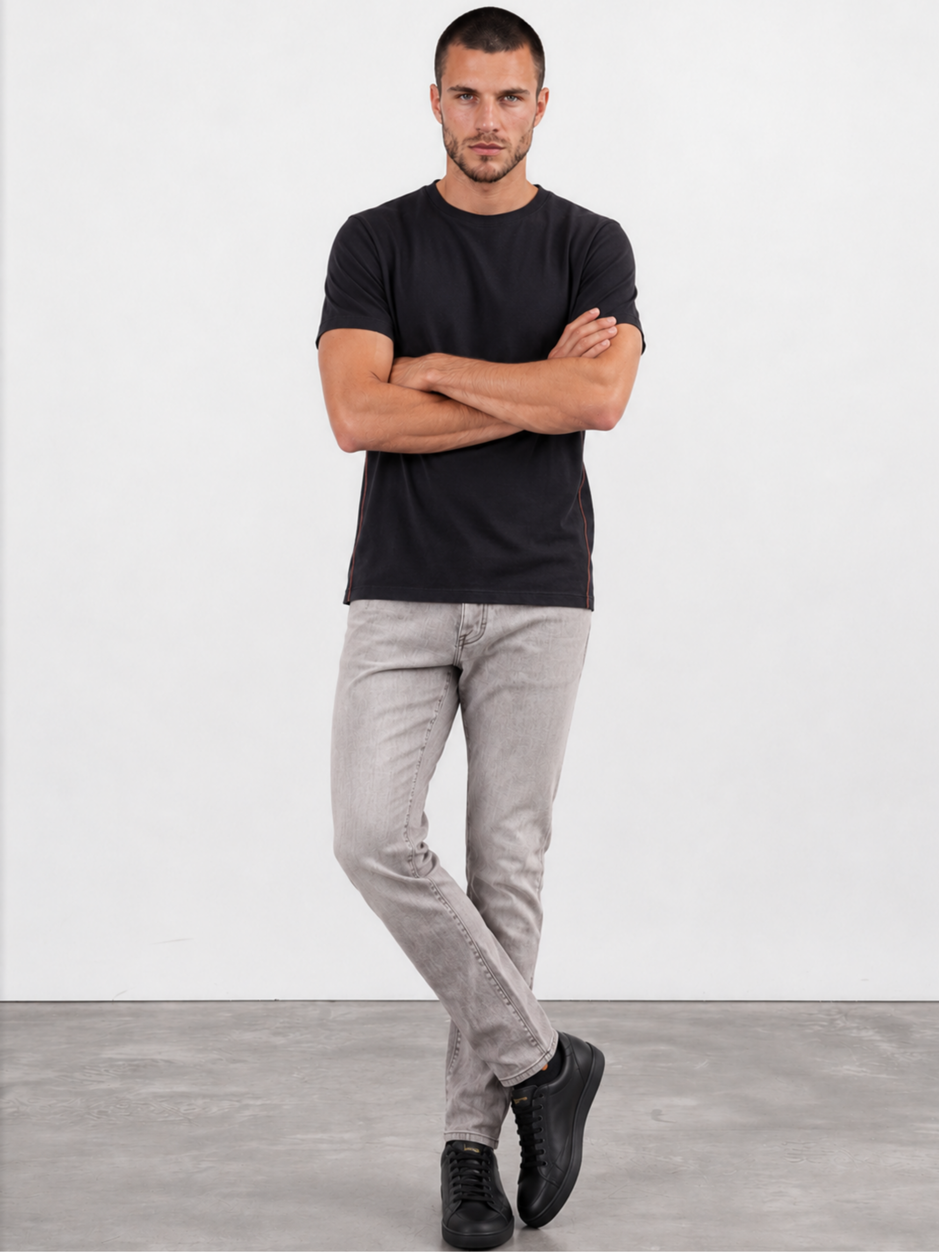 Black with saddle brown topstitching standard tee